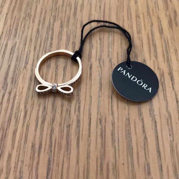 Pandora Rose Gold Bow Ring - Picture 7 of 8